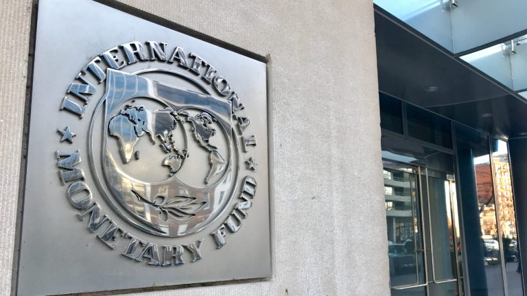 IMF Voices Concerns Over El Salvador Making Bitcoin Legal Tender
