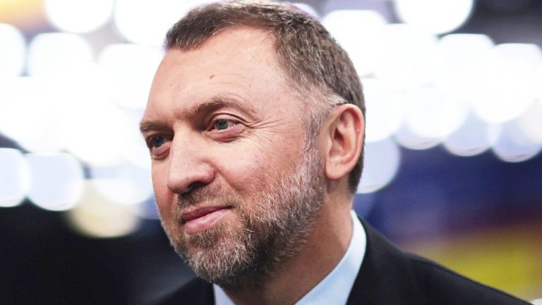 Russian Billionaire Slams Central Bank's Crypto Policy, Says Even El Salvador Realizes the Need for Bitcoin