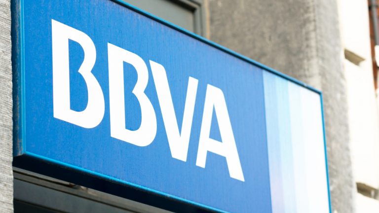 Spain's BBVA Opens Bitcoin Trading to All Private Banking Clients in Switzerland