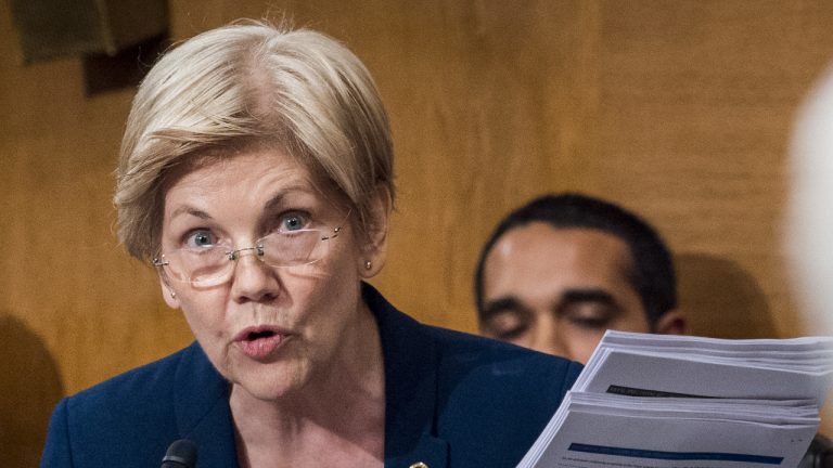 US Senator Warren Presses SEC to Use ‘Full Authority’ to Regulate Cryptocurrency Trading