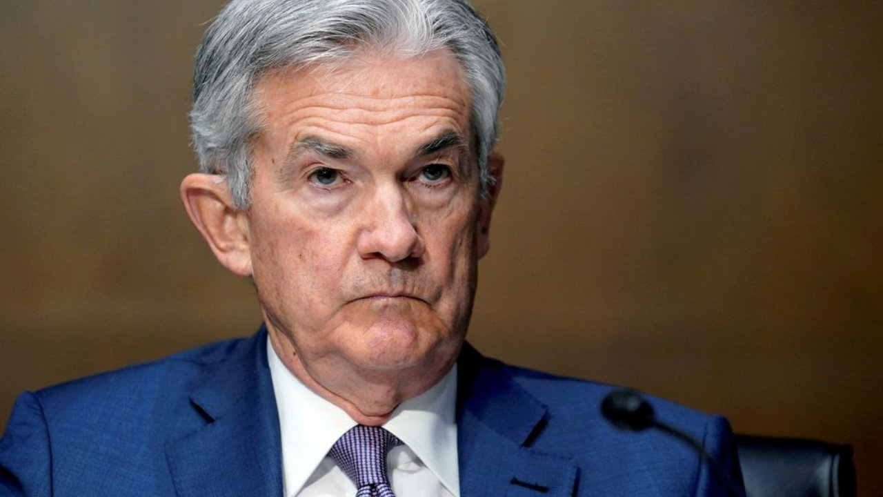 Fed Chair Jerome Powell Dismisses Cryptocurrencies as Financial Stability Concern but Warns They're Risky