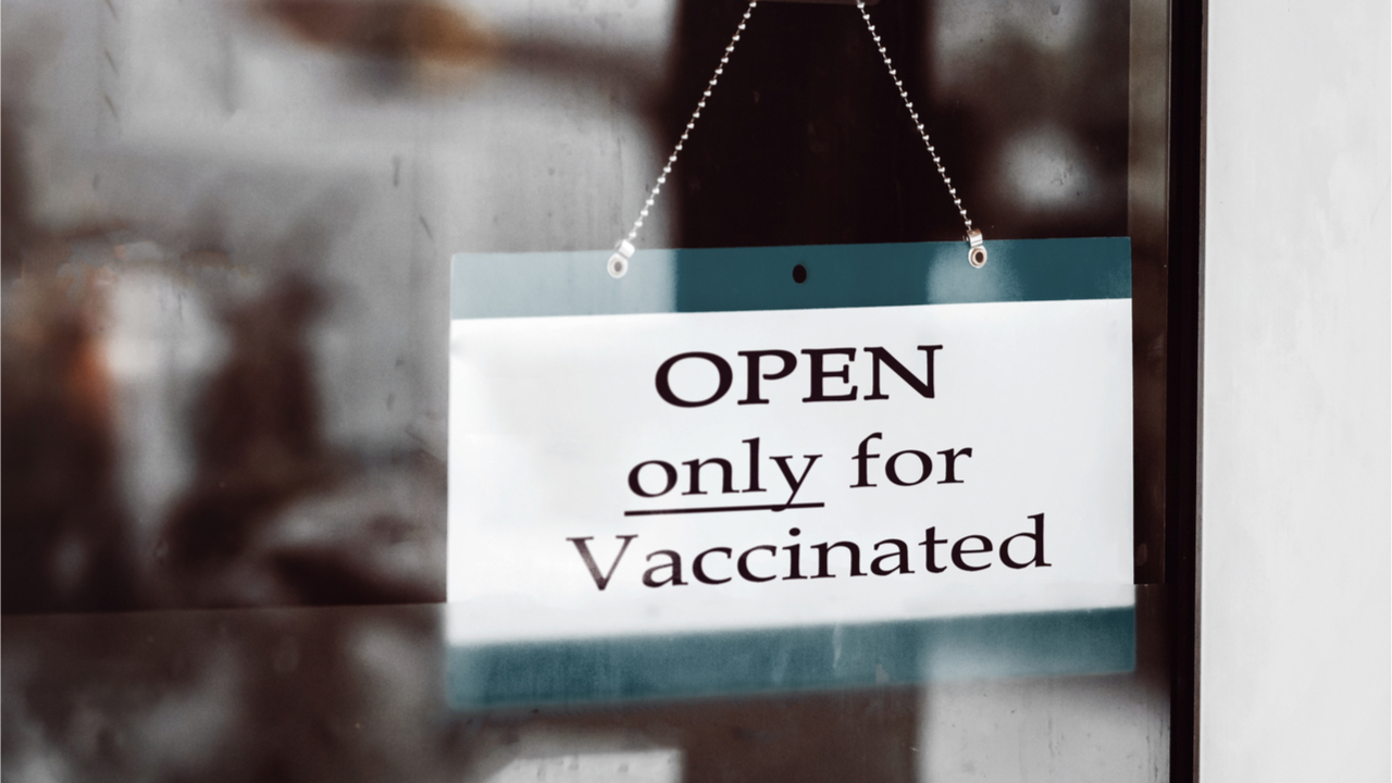 Mandates Ban Unvaccinated From Visiting Banks in Multiple Countries, Australian Premier Says ‘There’s Going to Be a Vaccinated Economy’