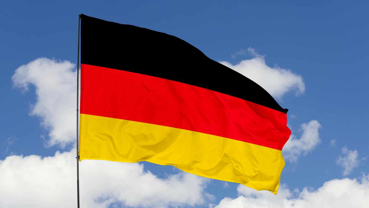 Germany Declares Crypto Gains Officially Tax-Free After Holding for 1 Year — Even if Used for Staking, Lending