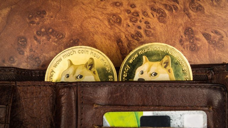 Biggest Movers: LINK Climbs Above $7.00, as DOGE Rebounds From Recent Decline