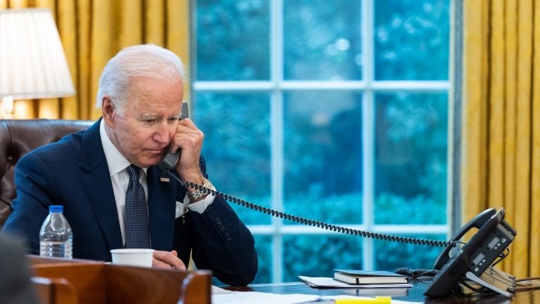Biden, Republicans Strike Tentative Deal to Raise US Debt Ceiling